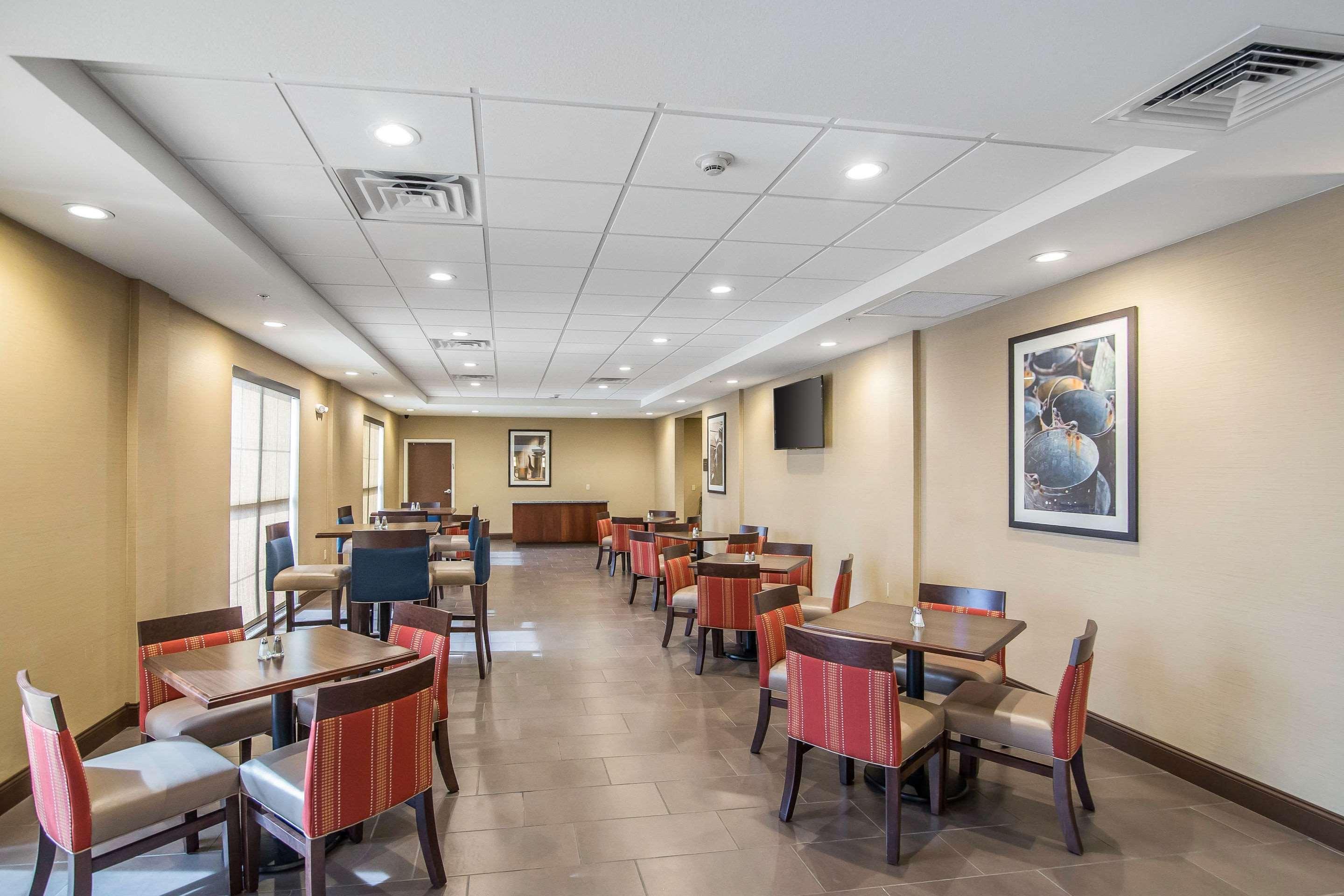 Comfort Suites - Dodge City Εξωτερικό φωτογραφία