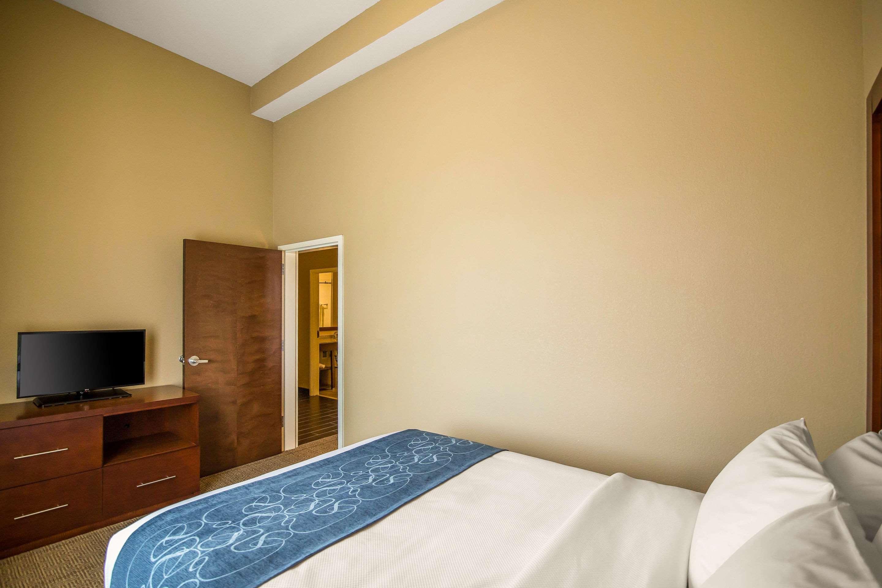 Comfort Suites - Dodge City Εξωτερικό φωτογραφία